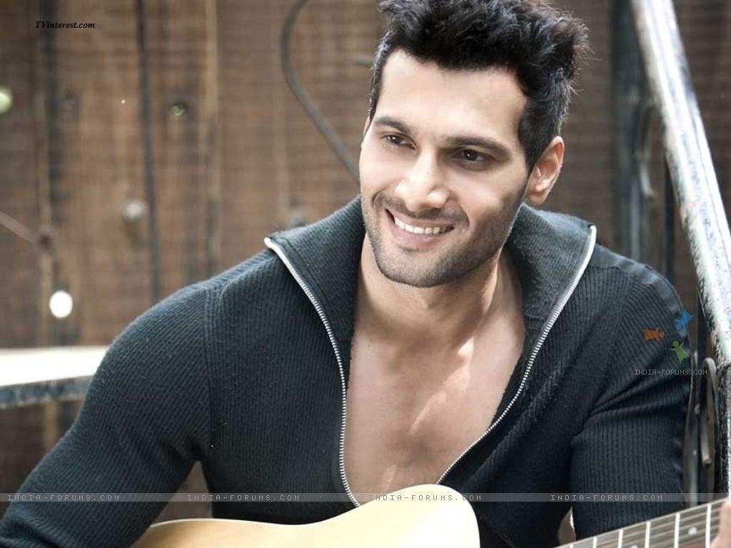 Aham Sharma Wiki, Bio, Age, Height, Weight, Profile ...