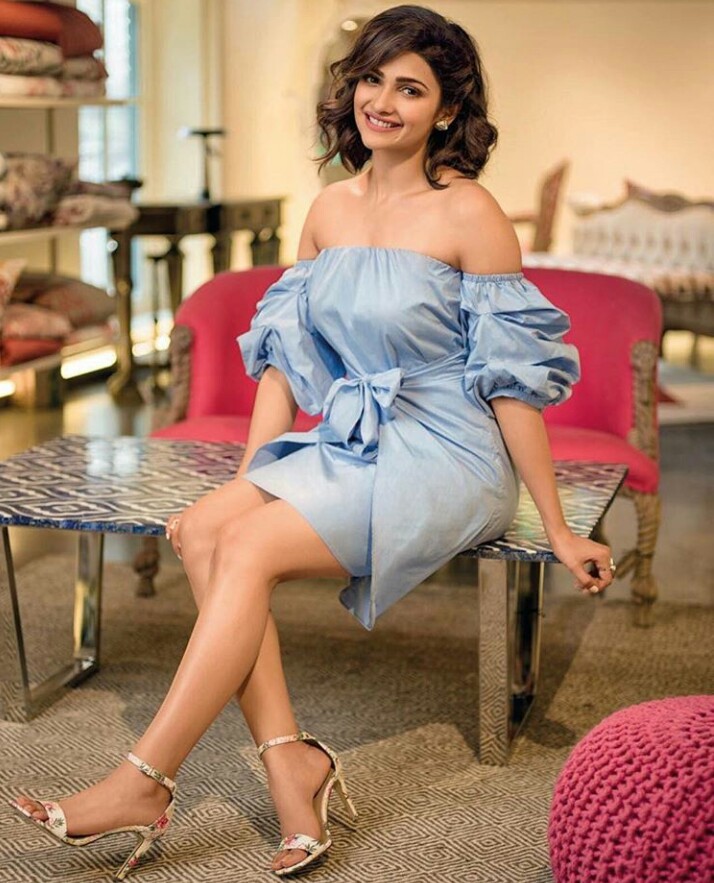 Prachi Desai Wiki Bio Movies Awards Serials Net Worth Profile