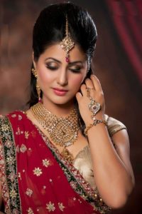 Hina Khan Khatron Ke Khiladi Contestant,Wiki,Bio,Age,Profile | Full Details