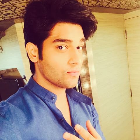 Abhishek Malik Big Boss 11 Contestant Wiki,Bio,Age,Profile,Images,Girlfriend | Full Details