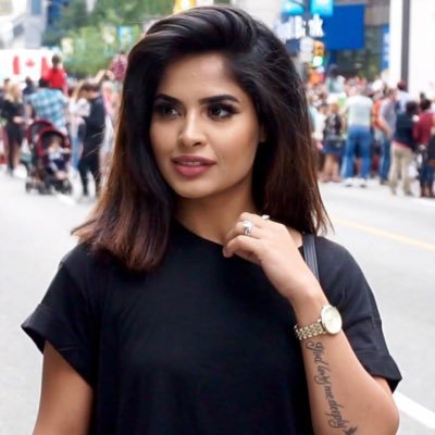 Navpreet Banga Big Boss 11 Contestant Wiki,Bio,Age,Profile,Images,Boyfriend | Full Details