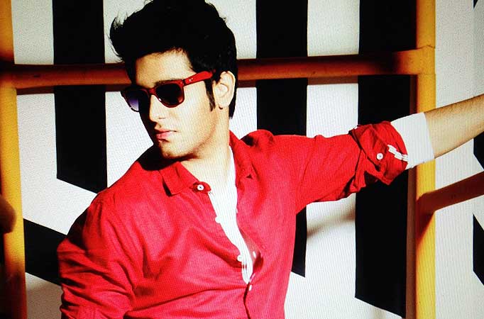 Abhishek Malik Big Boss 11 Contestant Wiki,Bio,Age,Profile,Images,Girlfriend | Full Details