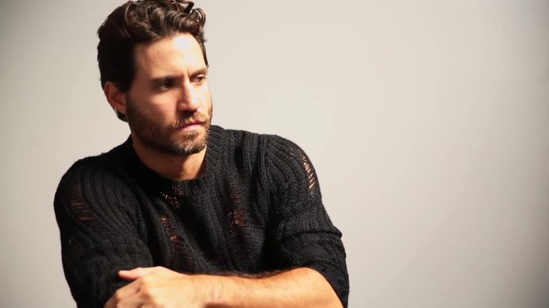 Edgar Ramirez Wiki,Bio,Age,Profile,Images,American Crime Story,Girlfriend | Full Details