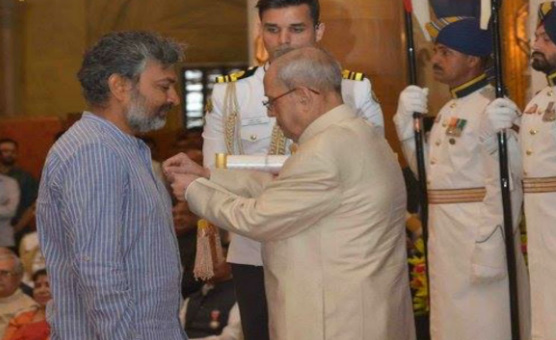 Rajamouli-Receiving-Padma-Sri-Award